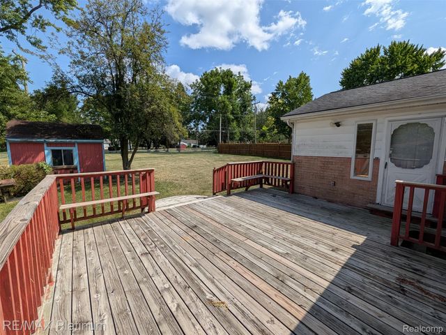 3315 Fernwood Avenue, Ann Arbor, MI 48108