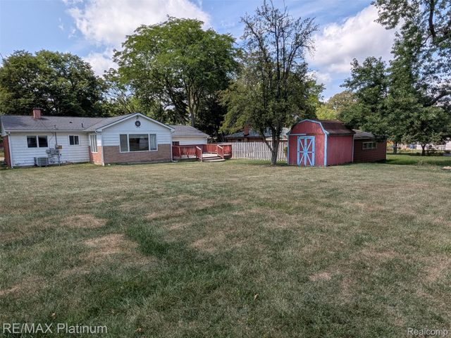 3315 Fernwood Avenue, Ann Arbor, MI 48108