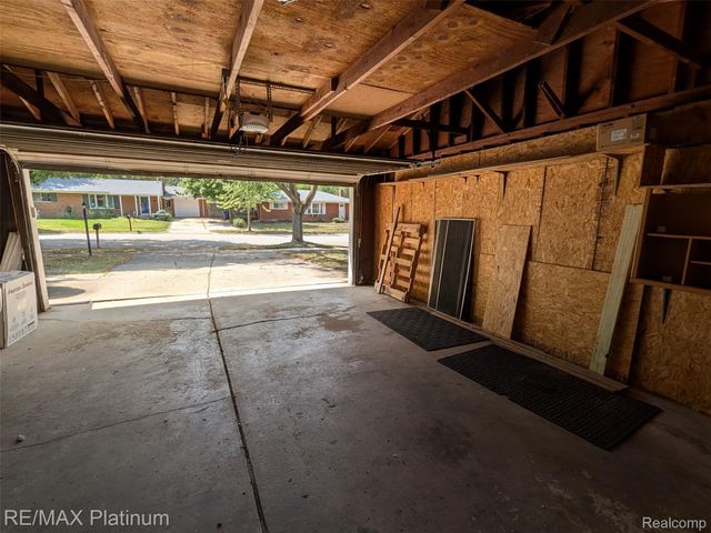 3315 Fernwood Avenue, Ann Arbor, MI 48108