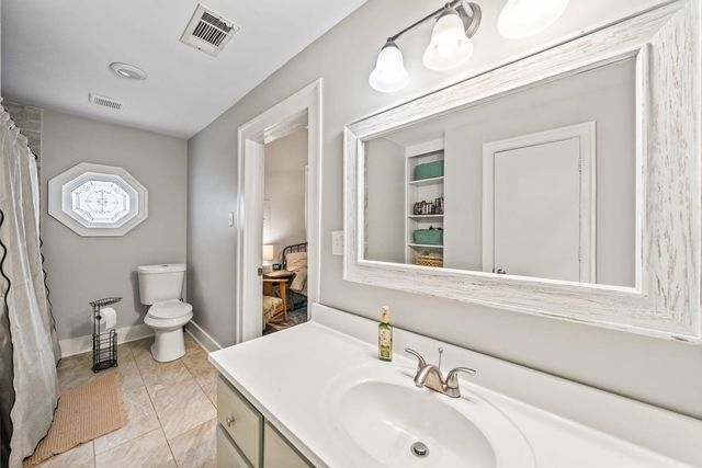 805 S MAIN ST, Covington, TN 38019