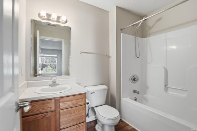 107 Caperiole Place, Fort Wayne, IN 46825