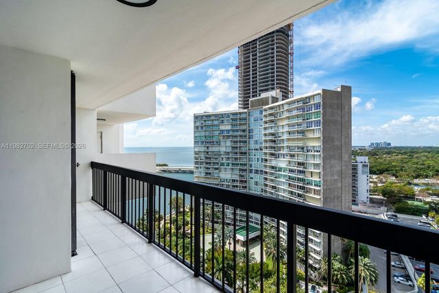 2333 Brickell Ave 1710, Miami, FL 33129