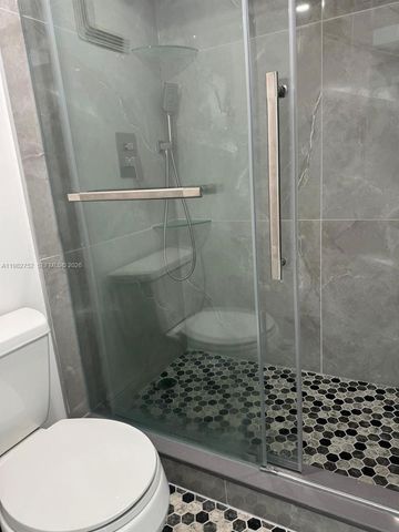 2333 Brickell Ave 1710, Miami, FL 33129