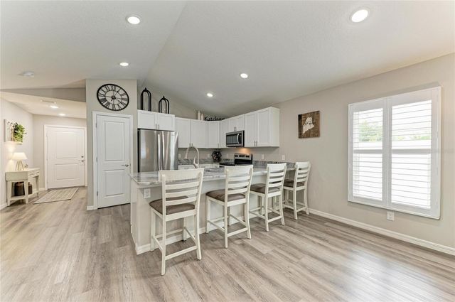 823 BACON AVENUE, Sarasota, FL 34232