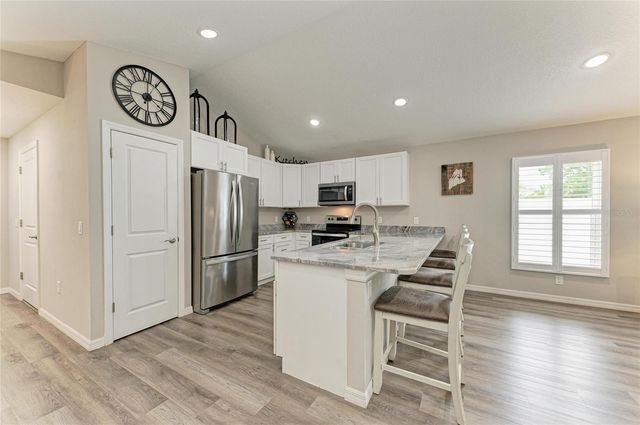 823 BACON AVENUE, Sarasota, FL 34232