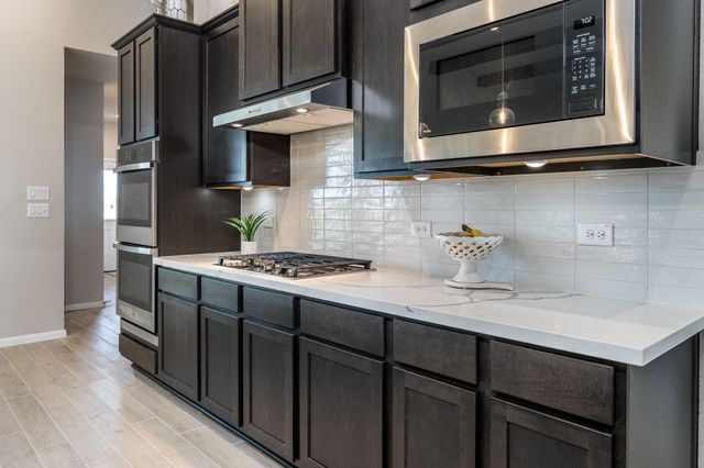 4004 Wildflower Place, Waller, TX 77484