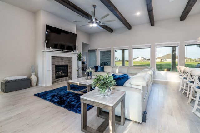 4004 Wildflower Place, Waller, TX 77484