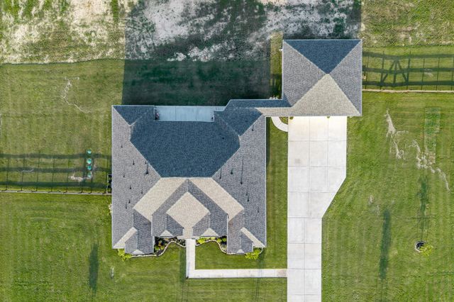 4004 Wildflower Place, Waller, TX 77484