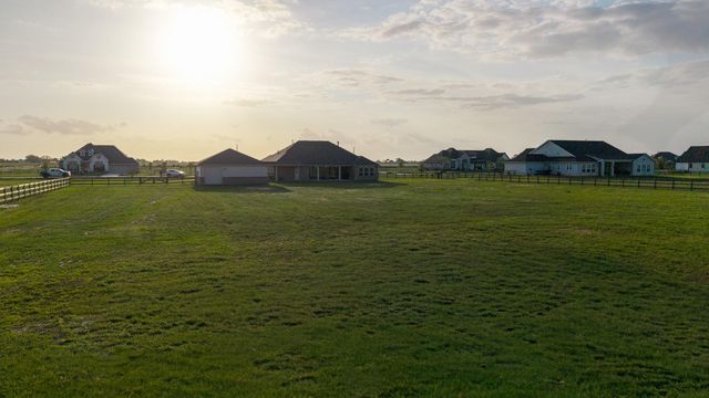 4004 Wildflower Place, Waller, TX 77484