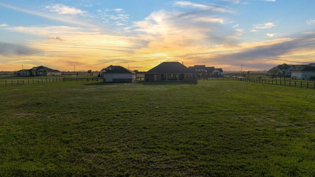 4004 Wildflower Place, Waller, TX 77484