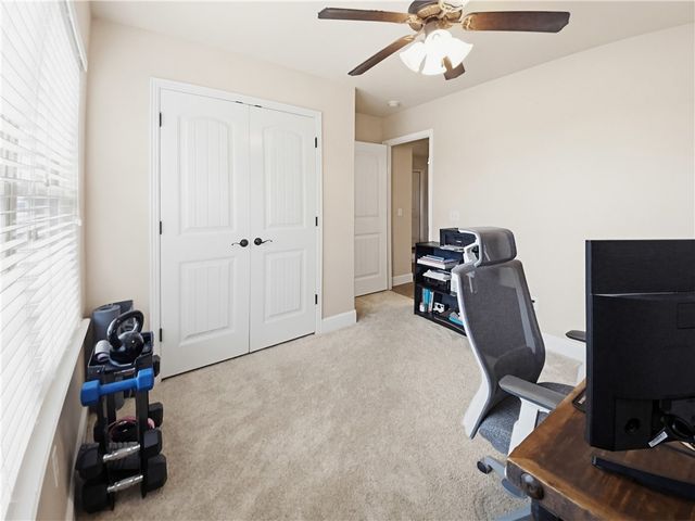 693 Olivia Lane, Centerton, AR 72719