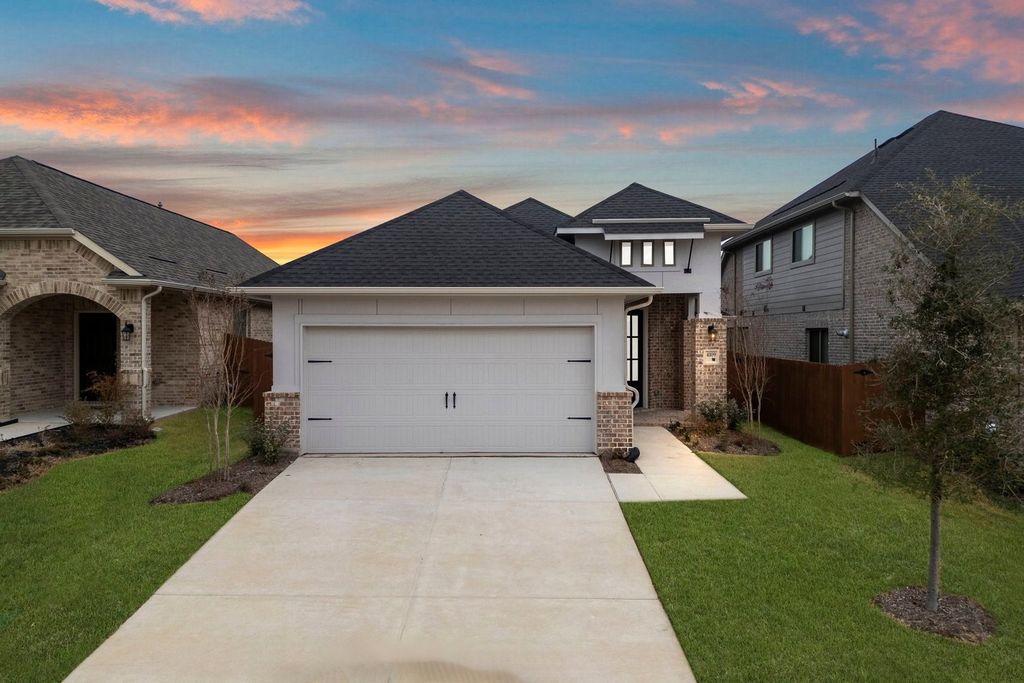 4109 Harrison Street, Heartland, TX 75114