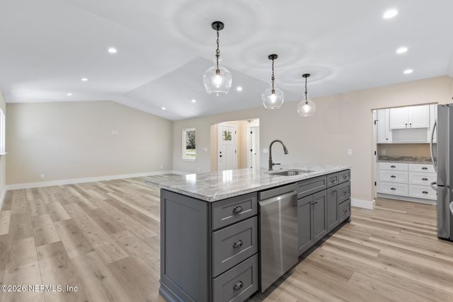 1124 OCEANWOOD Drive S, Neptune Beach, FL 32266