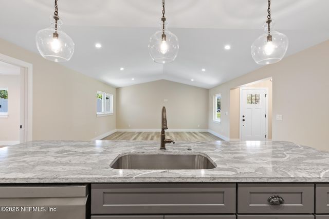 1124 OCEANWOOD Drive S, Neptune Beach, FL 32266