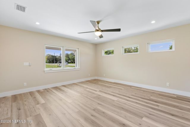 1124 OCEANWOOD Drive S, Neptune Beach, FL 32266