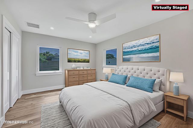 1124 OCEANWOOD Drive S, Neptune Beach, FL 32266