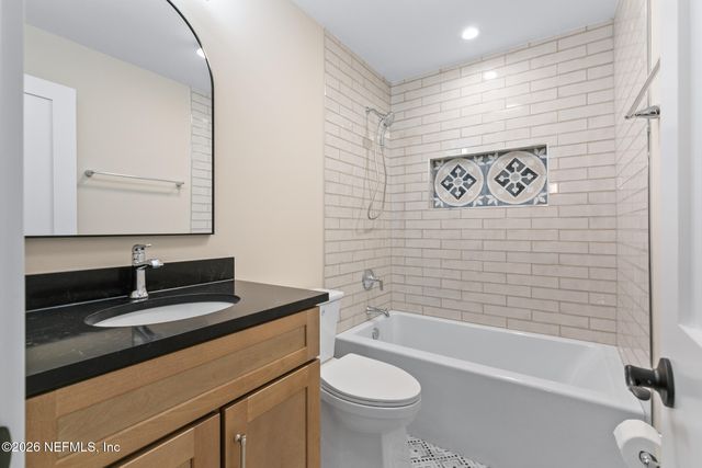 1124 OCEANWOOD Drive S, Neptune Beach, FL 32266