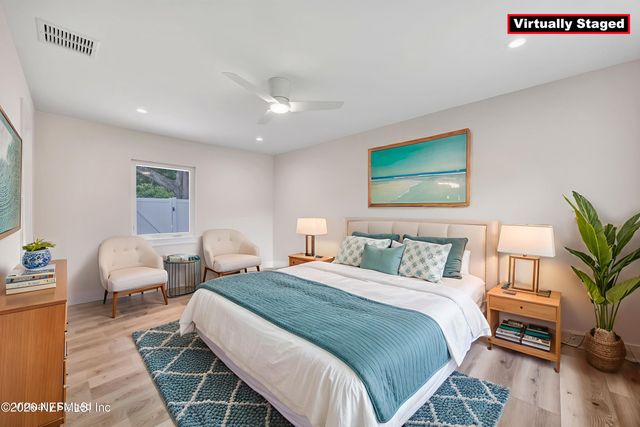 1124 OCEANWOOD Drive S, Neptune Beach, FL 32266