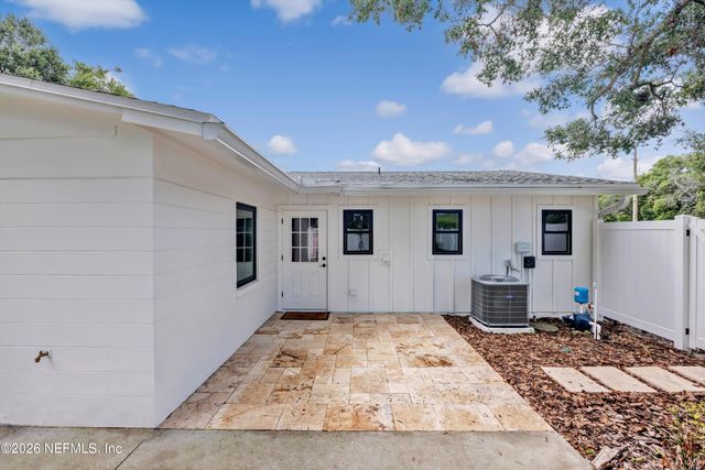 1124 OCEANWOOD Drive S, Neptune Beach, FL 32266