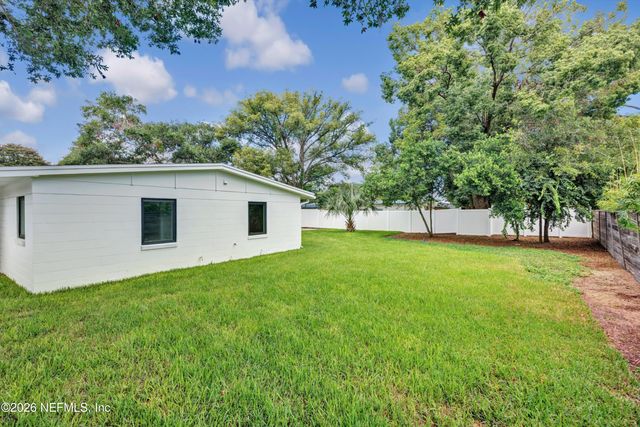 1124 OCEANWOOD Drive S, Neptune Beach, FL 32266