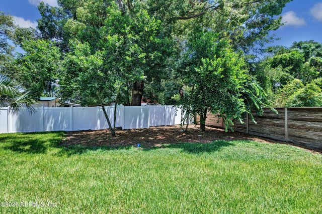 1124 OCEANWOOD Drive S, Neptune Beach, FL 32266