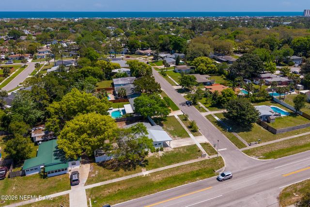 1124 OCEANWOOD Drive S, Neptune Beach, FL 32266