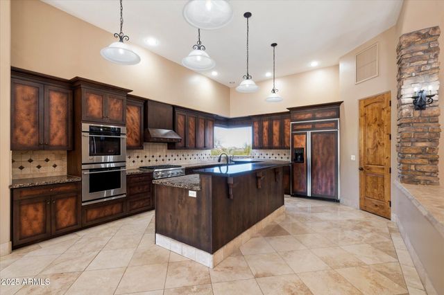 9515 E Julep Circle, Mesa, AZ 85207