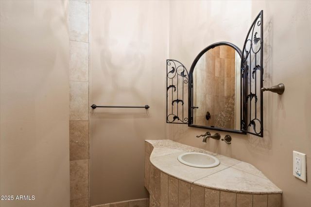 9515 E Julep Circle, Mesa, AZ 85207