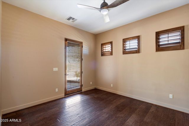 9515 E Julep Circle, Mesa, AZ 85207