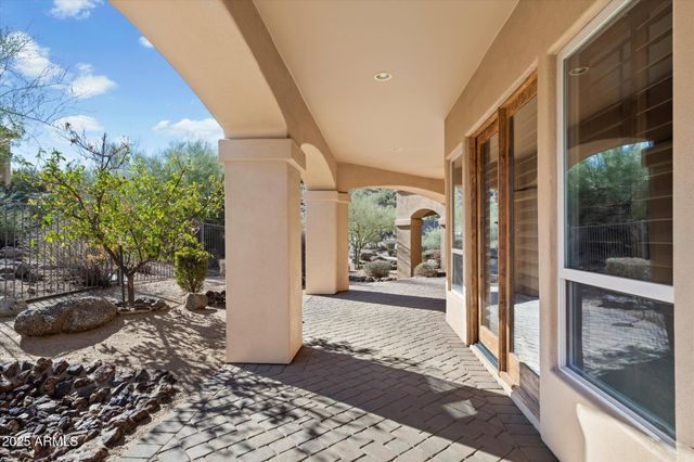 9515 E Julep Circle, Mesa, AZ 85207