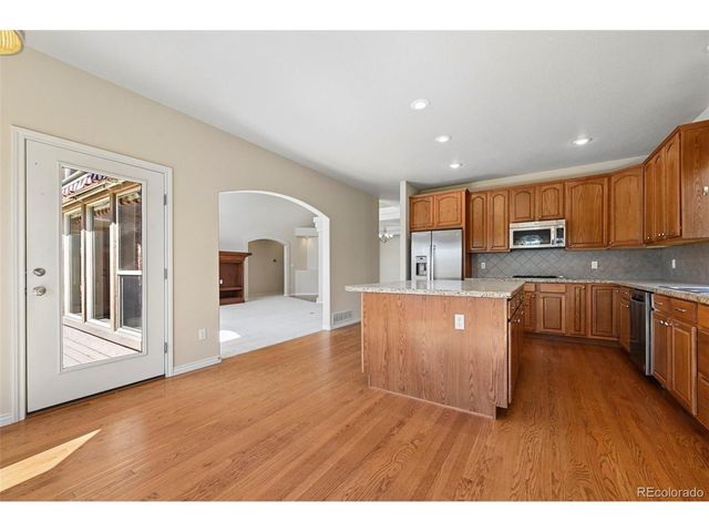 1825 Bridle Oaks Ln, Colorado Springs, CO 80921