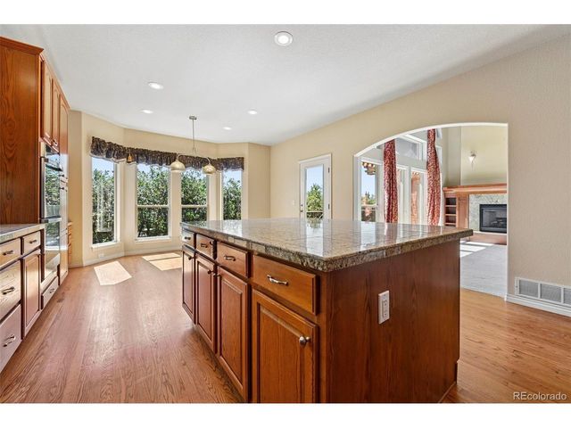 1825 Bridle Oaks Ln, Colorado Springs, CO 80921