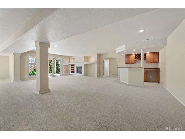 1825 Bridle Oaks Ln, Colorado Springs, CO 80921