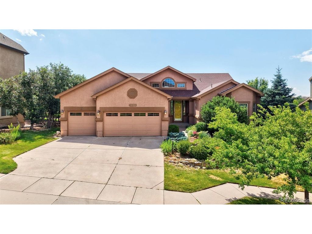 1825 Bridle Oaks Ln, Colorado Springs, CO 80921