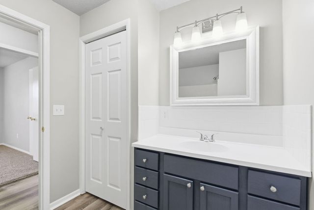 21900 County Road 273a, Wheatland, MO 65779