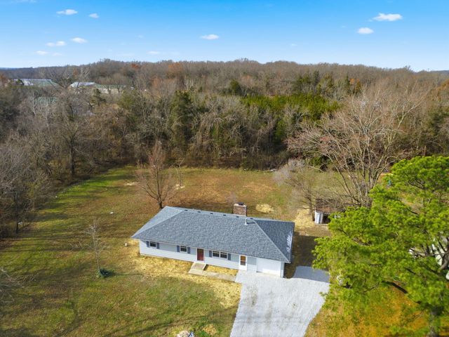 21900 County Road 273a, Wheatland, MO 65779
