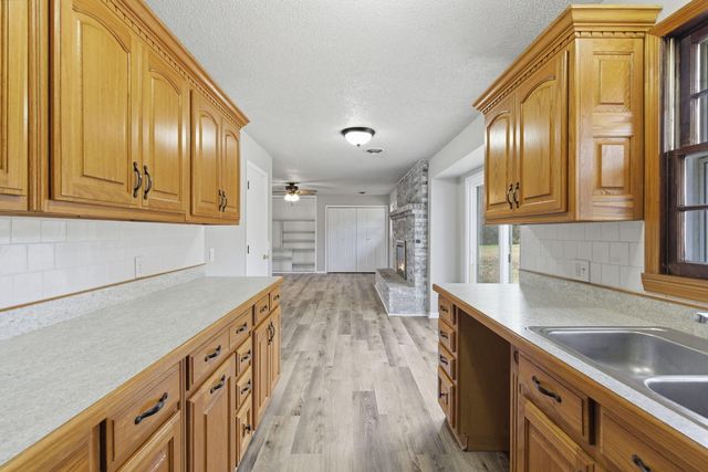 21900 County Road 273a, Wheatland, MO 65779