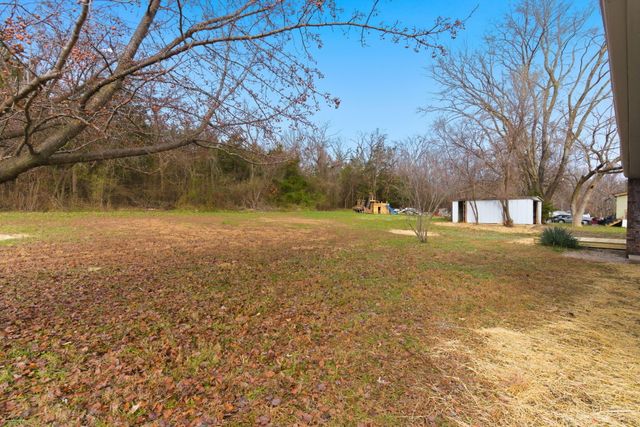 21900 County Road 273a, Wheatland, MO 65779