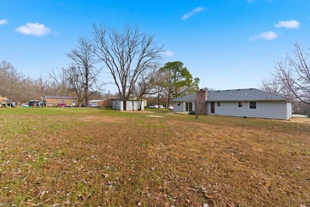 21900 County Road 273a, Wheatland, MO 65779