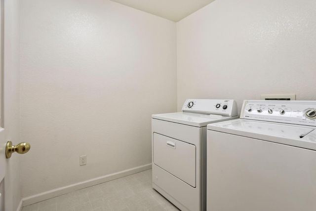 1945 San Ramos Way, Modesto, CA 95358