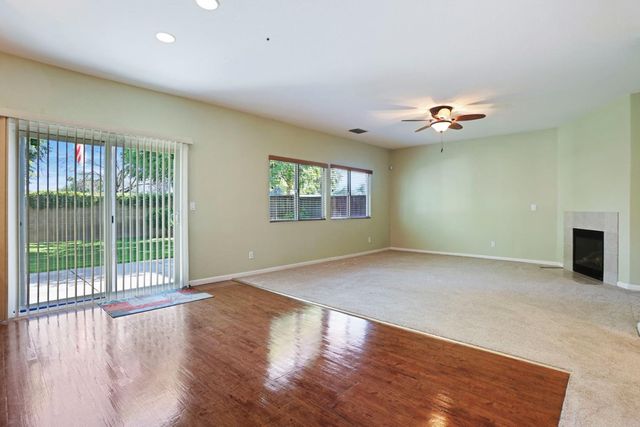 1945 San Ramos Way, Modesto, CA 95358