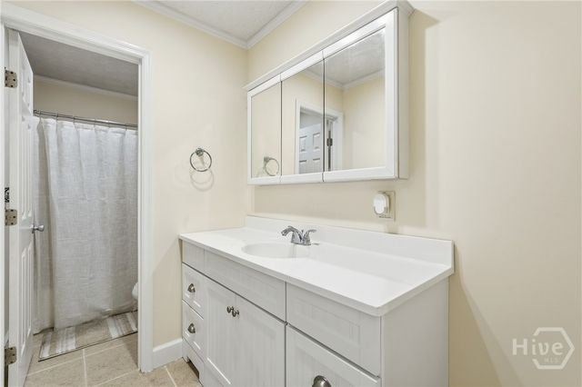 875 Davis Road, Richmond Hill, GA 31324