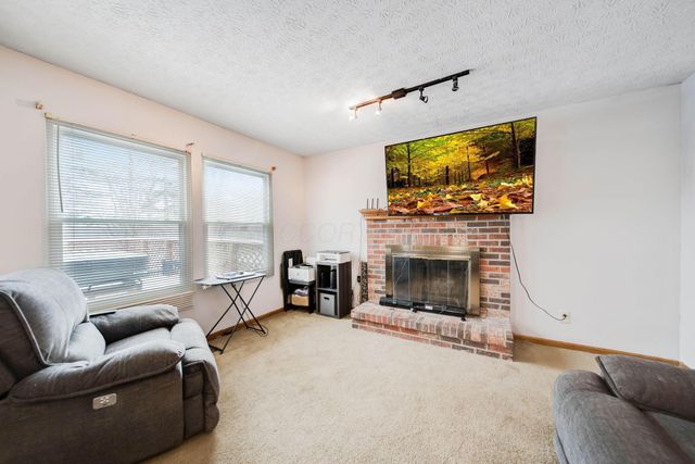 144 Garston Court, Columbus, OH 43230