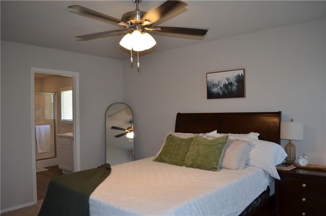 10607 Pine, Fort Smith, AR 72916