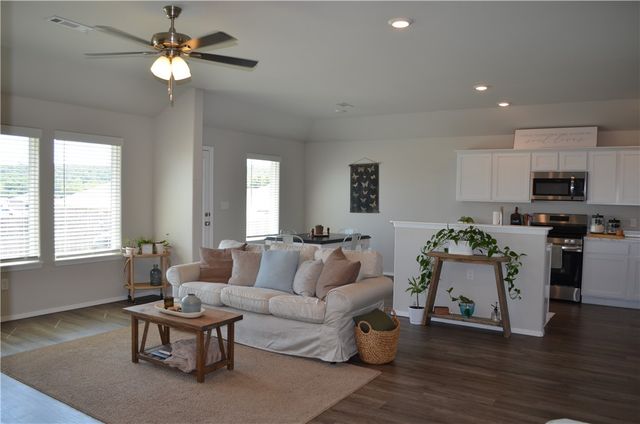 10607 Pine, Fort Smith, AR 72916