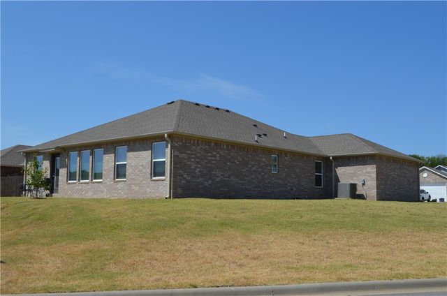10607 Pine, Fort Smith, AR 72916