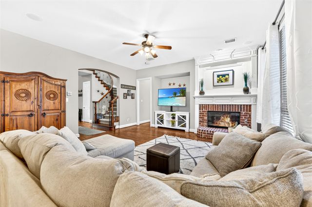 11663 Frontier Drive, Frisco, TX 75033