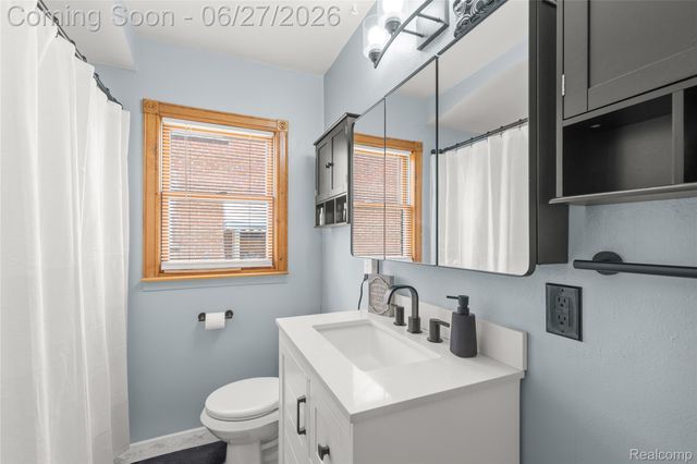 10125 Colwell Avenue, Allen Park, MI 48101