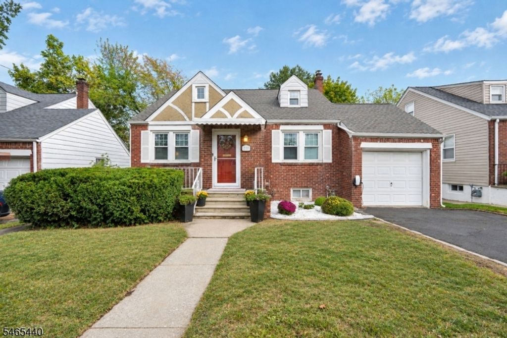2153 Vauxhall Rd, Union Twp., NJ 07083 — exterior