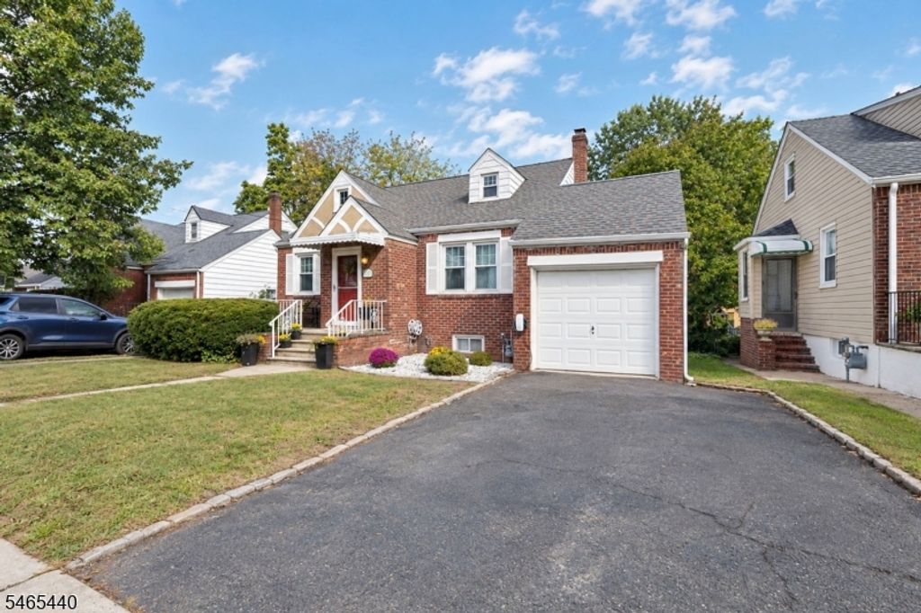 2153 Vauxhall Rd, Union Twp., NJ 07083 — photo 2